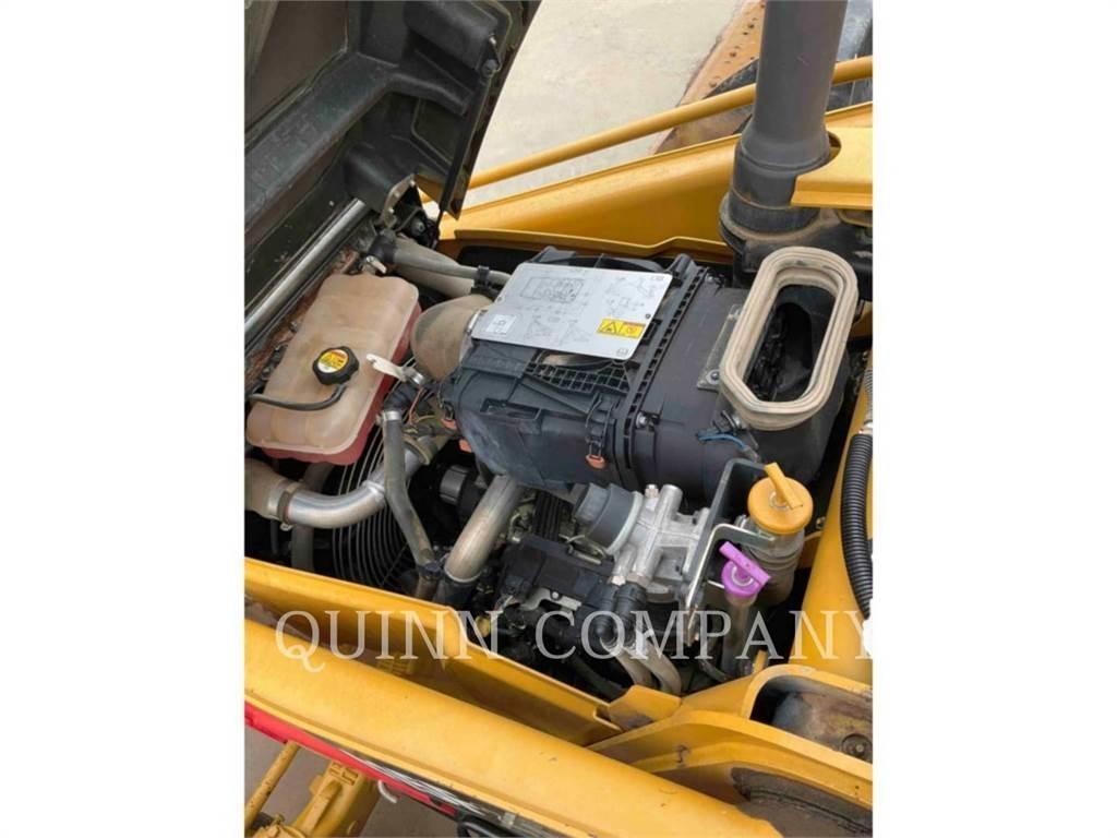 CAT 415F2 IL Ekskavaatorlaadurid