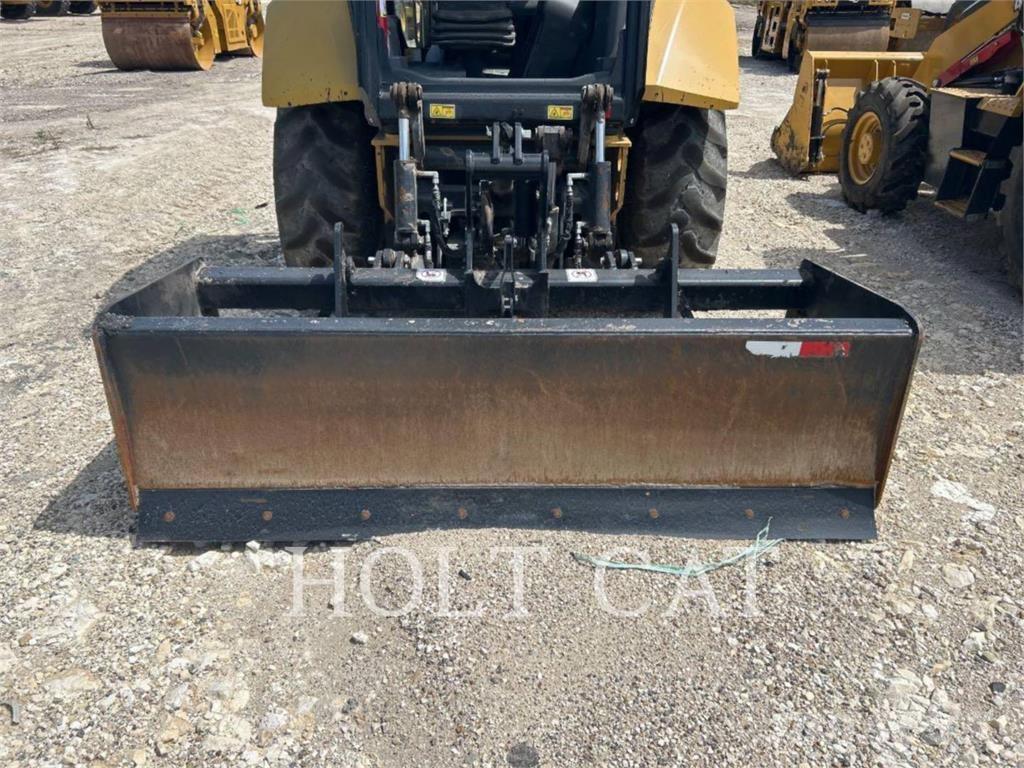 CAT 415IL Ekskavaatorlaadurid