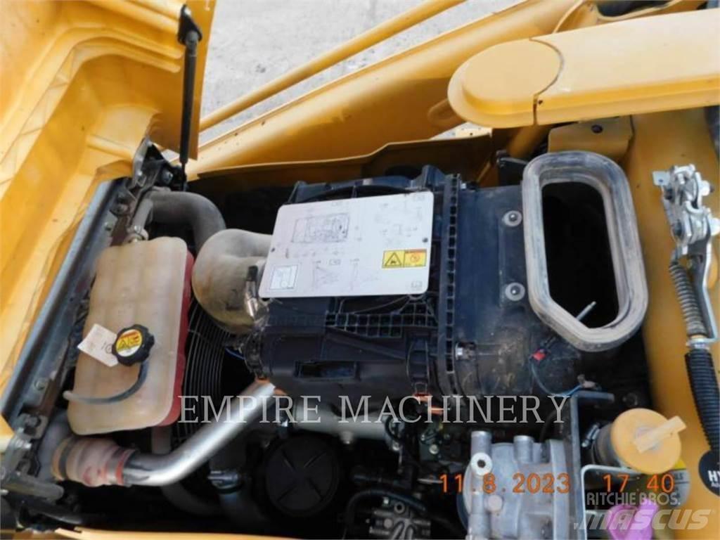 CAT 416F2 4EO Ekskavaatorlaadurid