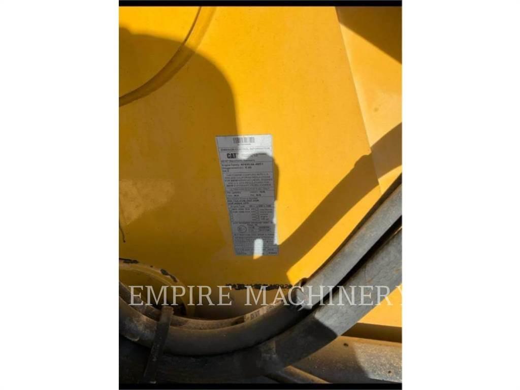 CAT 416F2 4EOP Ekskavaatorlaadurid
