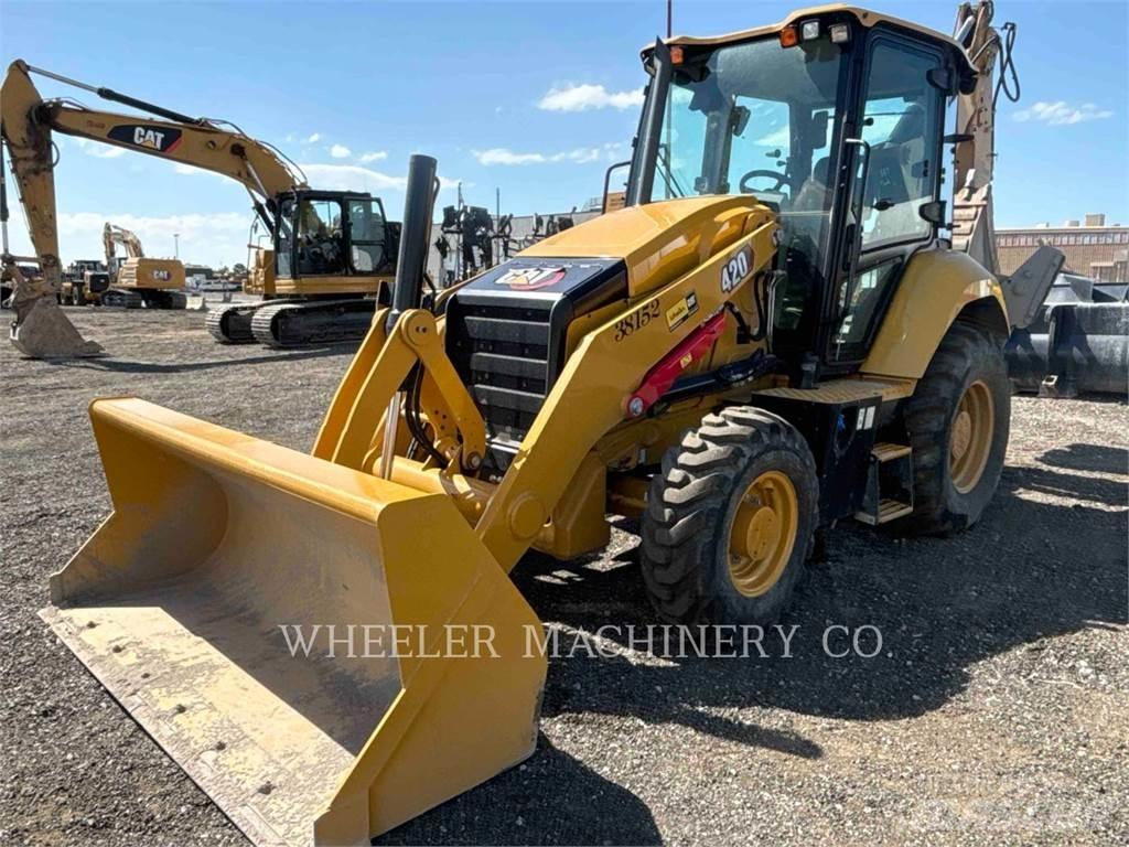 CAT 420 Ekskavaatorlaadurid
