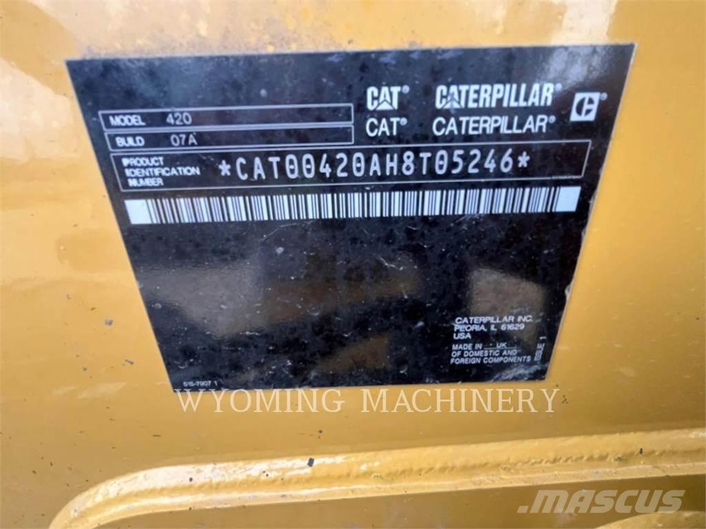 CAT 420 Ekskavaatorlaadurid