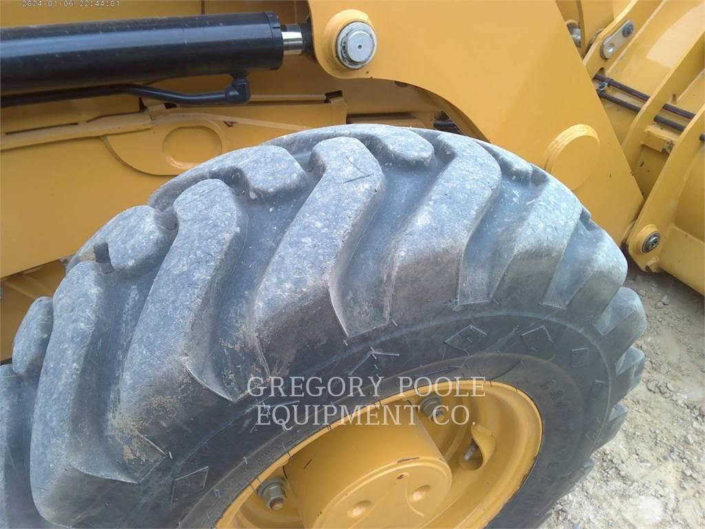 CAT 420-07 Ekskavaatorlaadurid