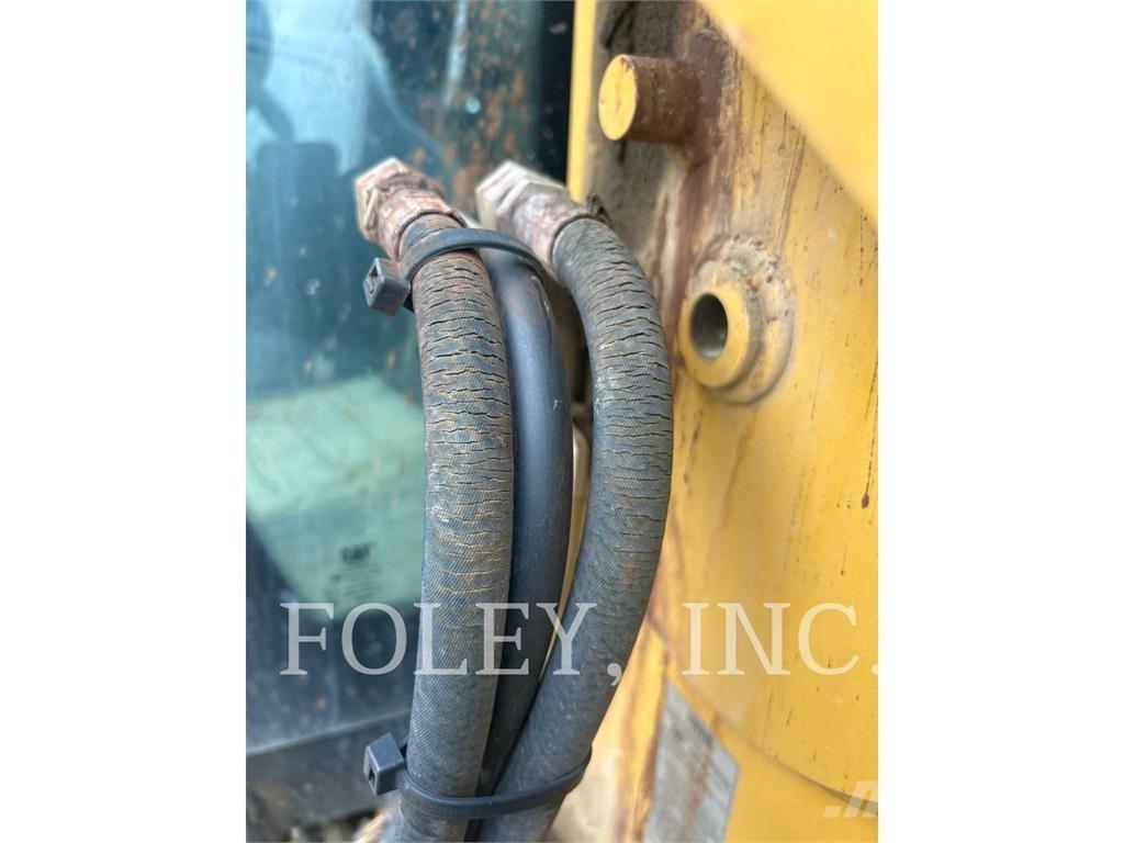 CAT 420-07XE Ekskavaatorlaadurid