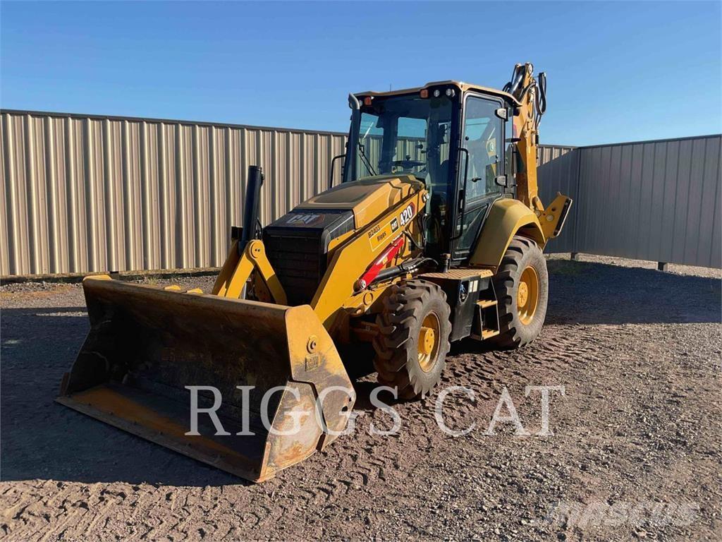 CAT 420 4AEM Ekskavaatorlaadurid