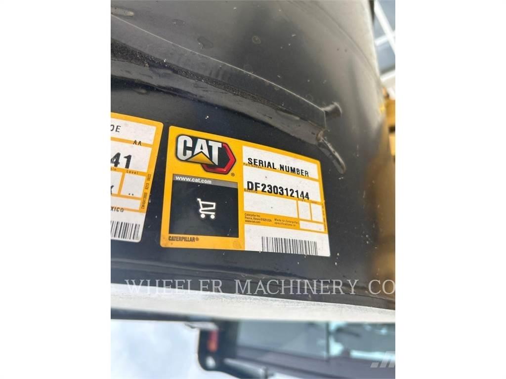 CAT 420 CF Ekskavaatorlaadurid