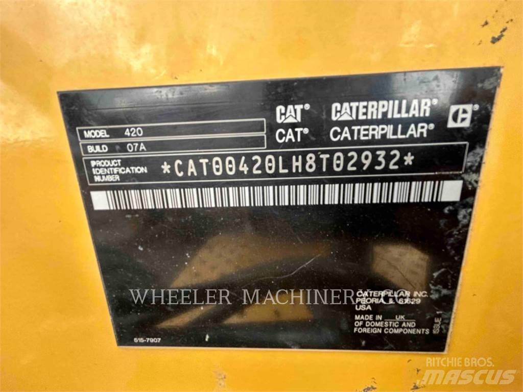 CAT 420 CF Ekskavaatorlaadurid