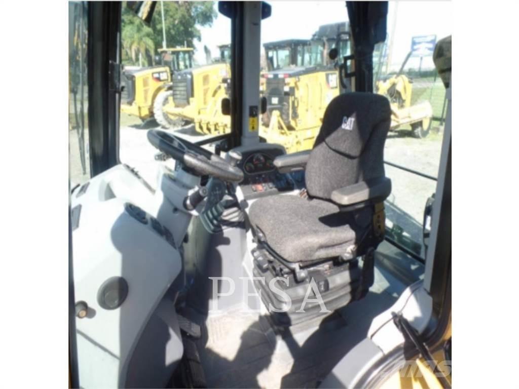 CAT 420 F 2 Ekskavaatorlaadurid