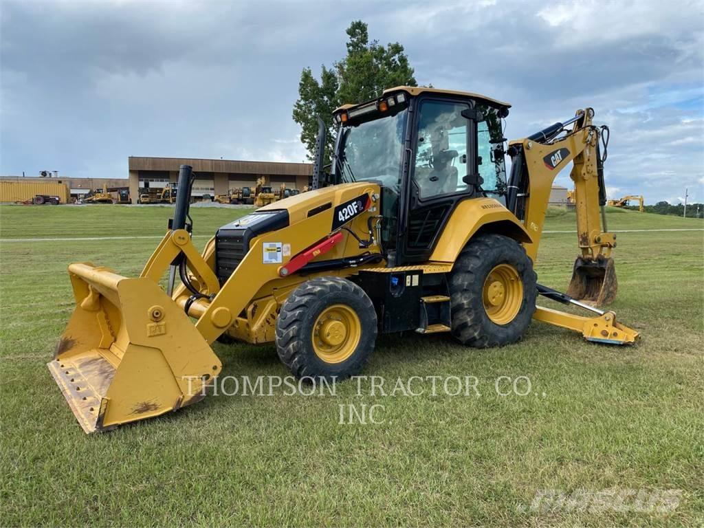 CAT 420 F 2 Ekskavaatorlaadurid