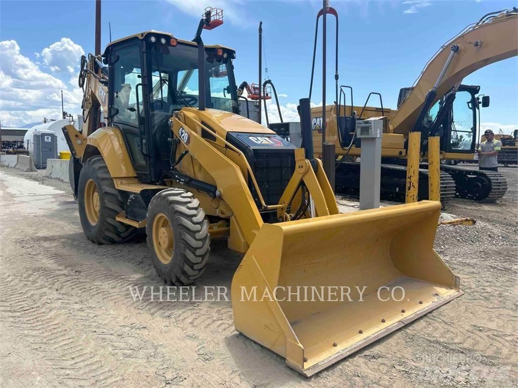 CAT 420 TH Ekskavaatorlaadurid
