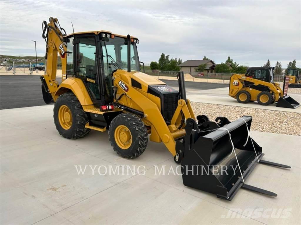 CAT 420 XE Ekskavaatorlaadurid