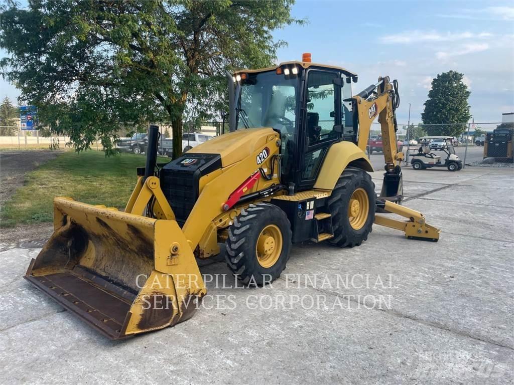 CAT 42007 Ekskavaatorlaadurid