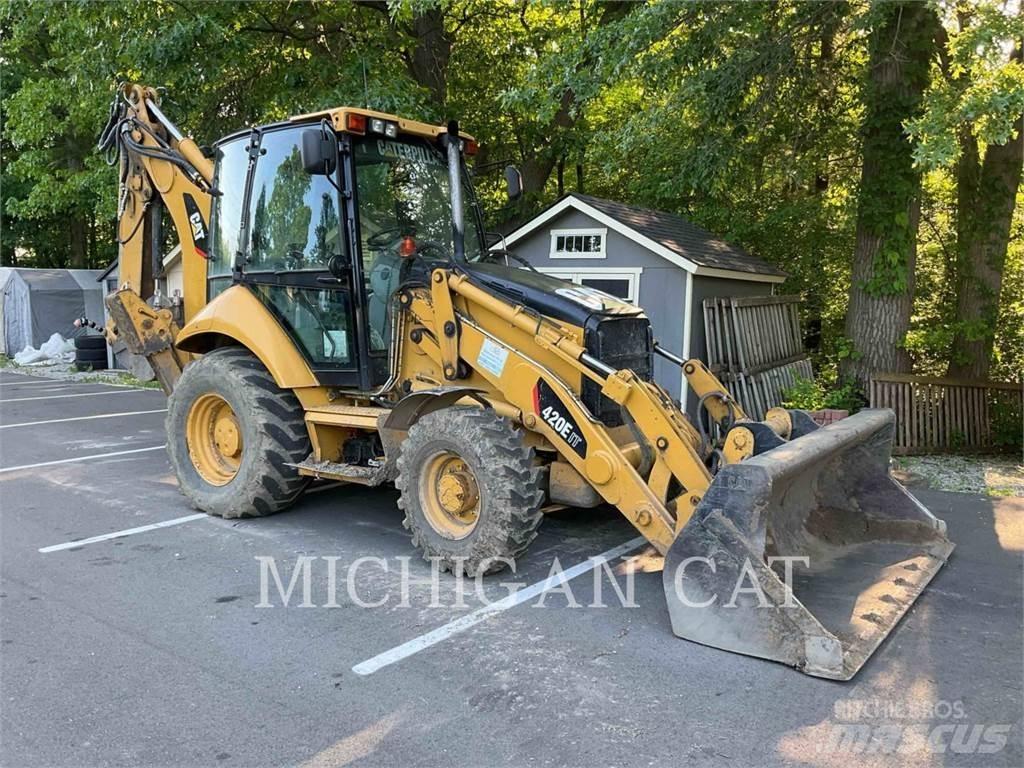 CAT 420E Ekskavaatorlaadurid