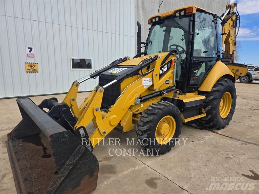 CAT 420F Ekskavaatorlaadurid
