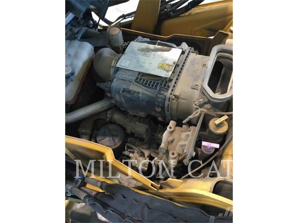 CAT 420F IT Ekskavaatorlaadurid