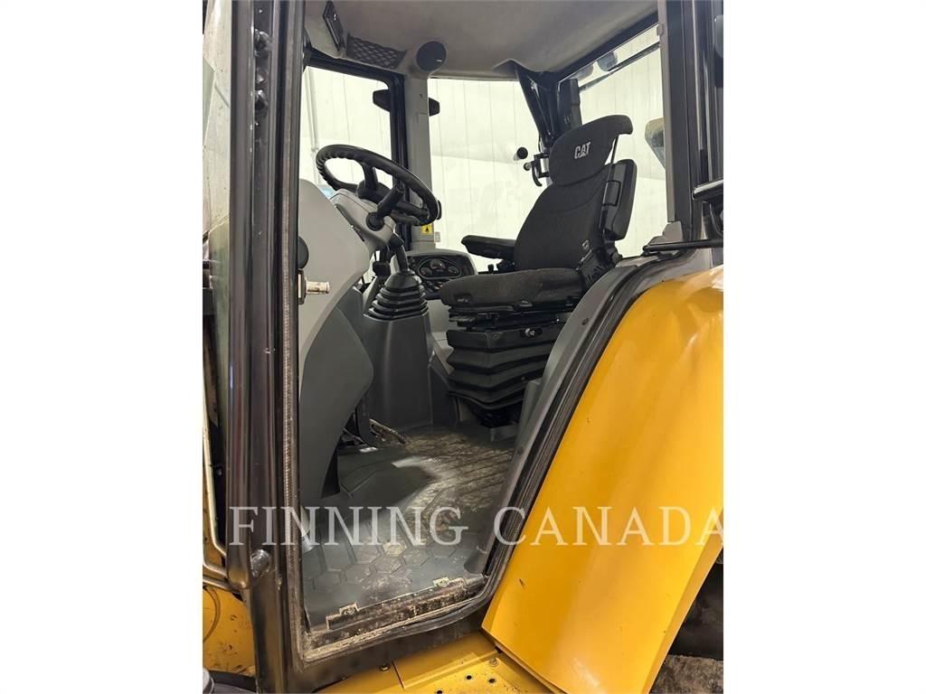 CAT 420F2 Ekskavaatorlaadurid