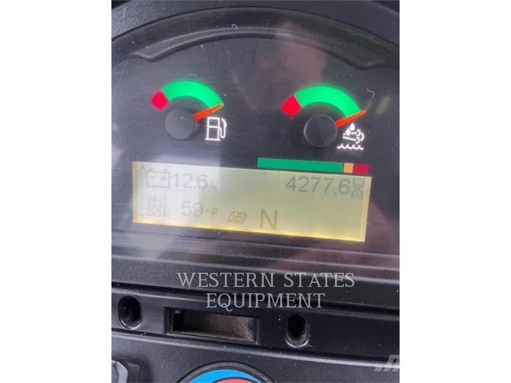 CAT 420F2 Ekskavaatorlaadurid