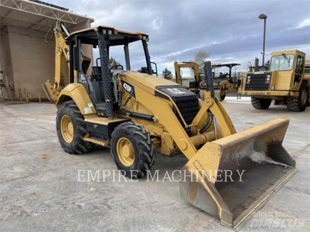 CAT 420F2 4EO Ekskavaatorlaadurid