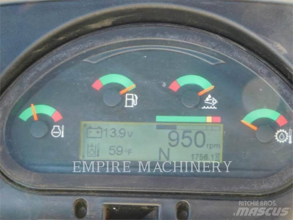 CAT 420F2 4EO Ekskavaatorlaadurid