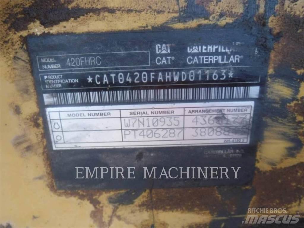 CAT 420F2E4OIP Ekskavaatorlaadurid