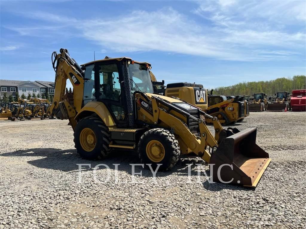 CAT 420F2IT Ekskavaatorlaadurid