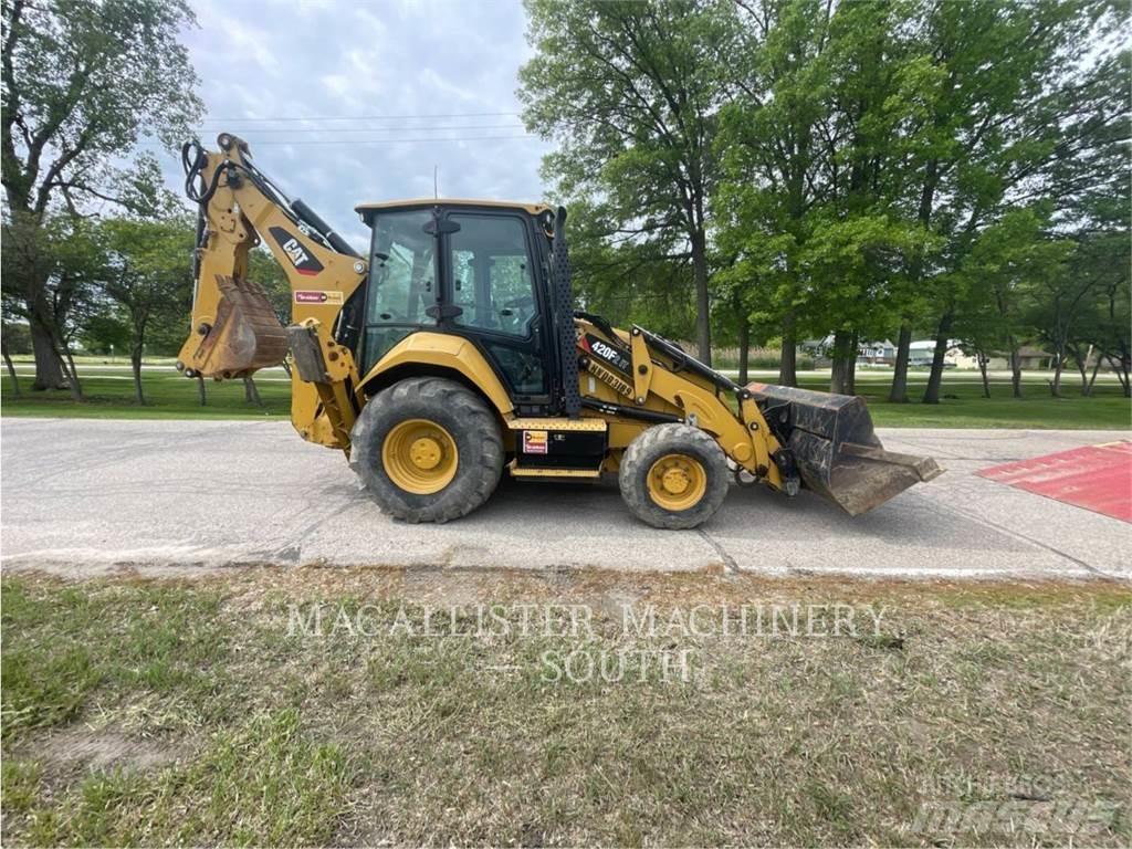 CAT 420F2IT Ekskavaatorlaadurid