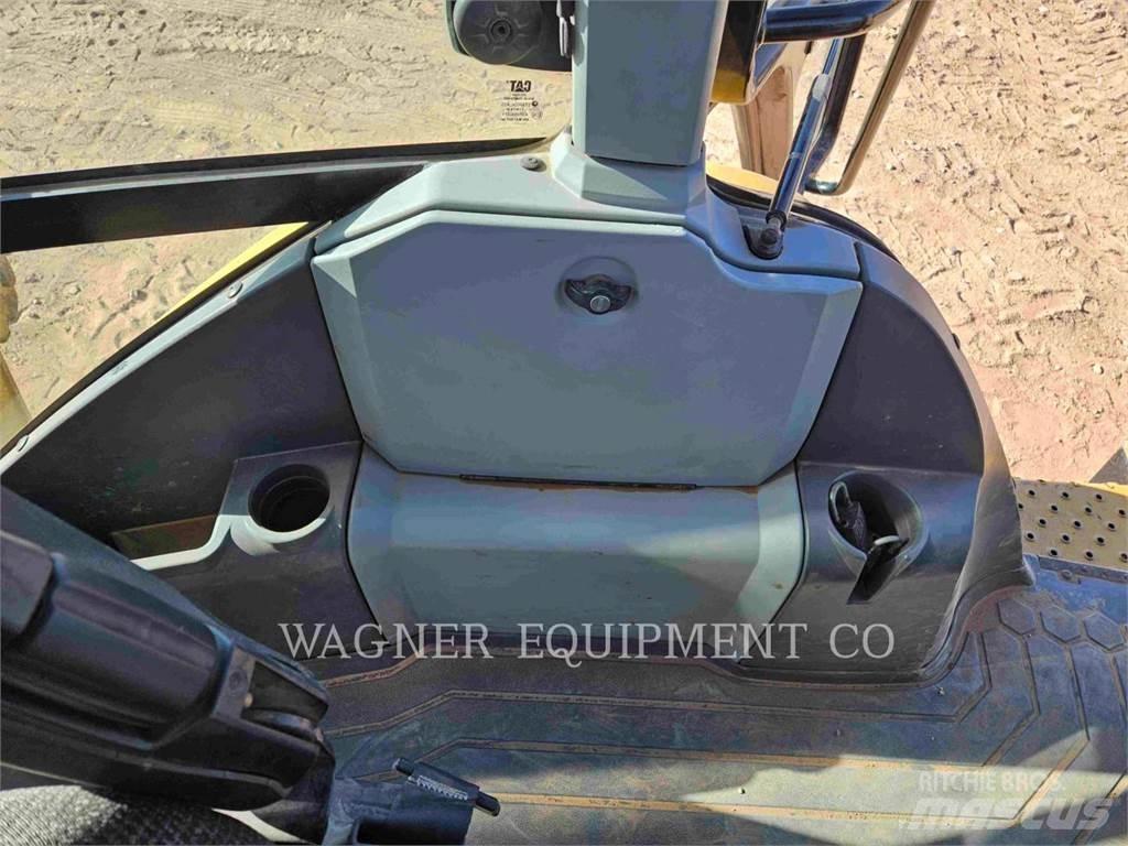 CAT 420F2ST Ekskavaatorlaadurid