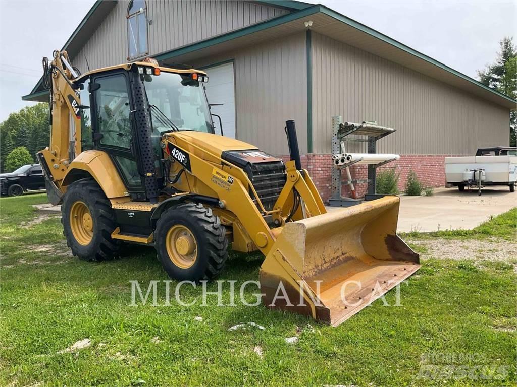 CAT 420F2ST Ekskavaatorlaadurid
