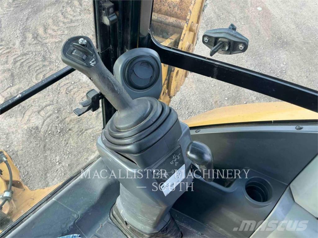 CAT 420F2ST Ekskavaatorlaadurid