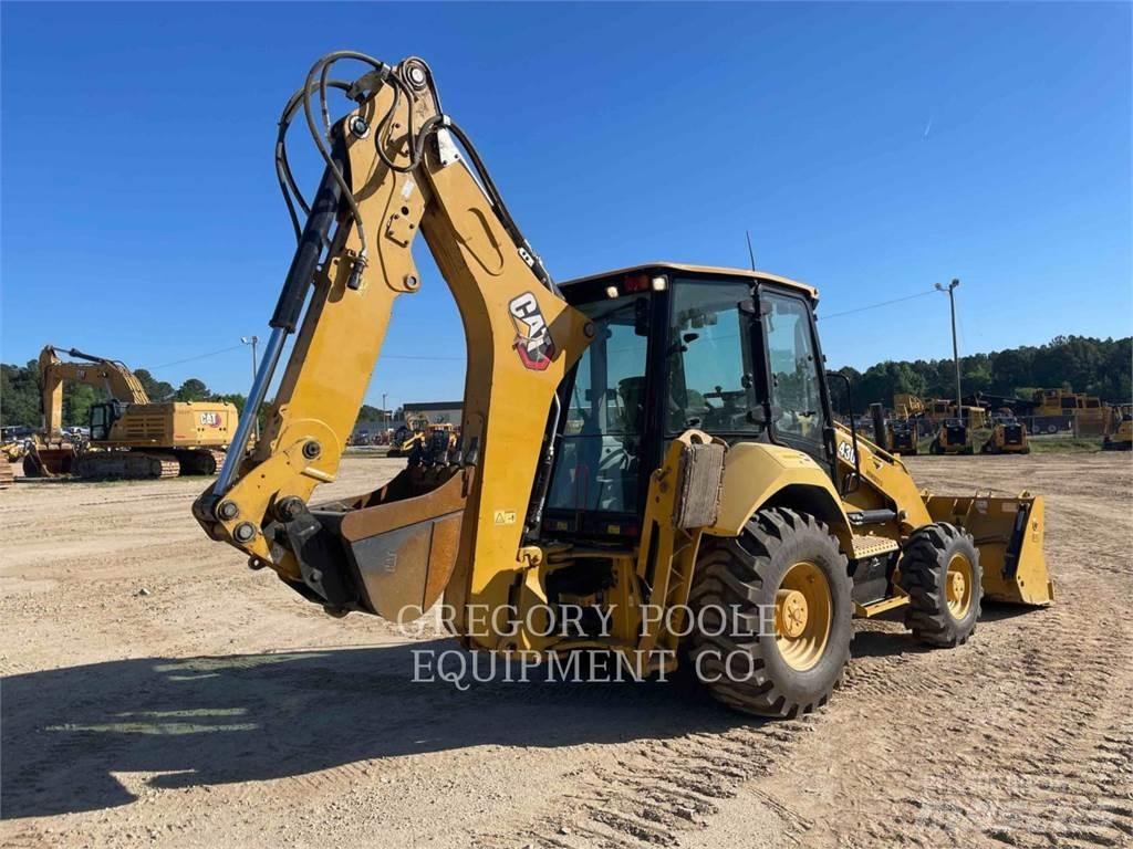 CAT 43007 Ekskavaatorlaadurid