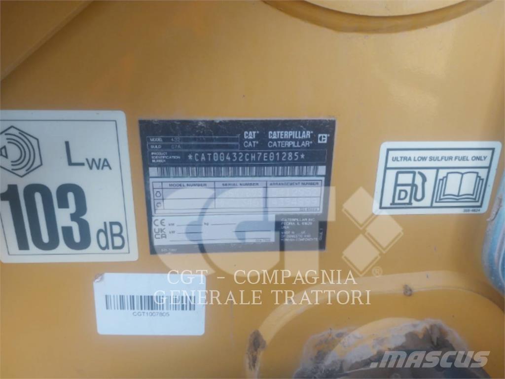 CAT 432 Ekskavaatorlaadurid