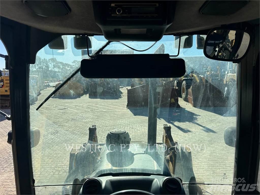 CAT 432E Ekskavaatorlaadurid