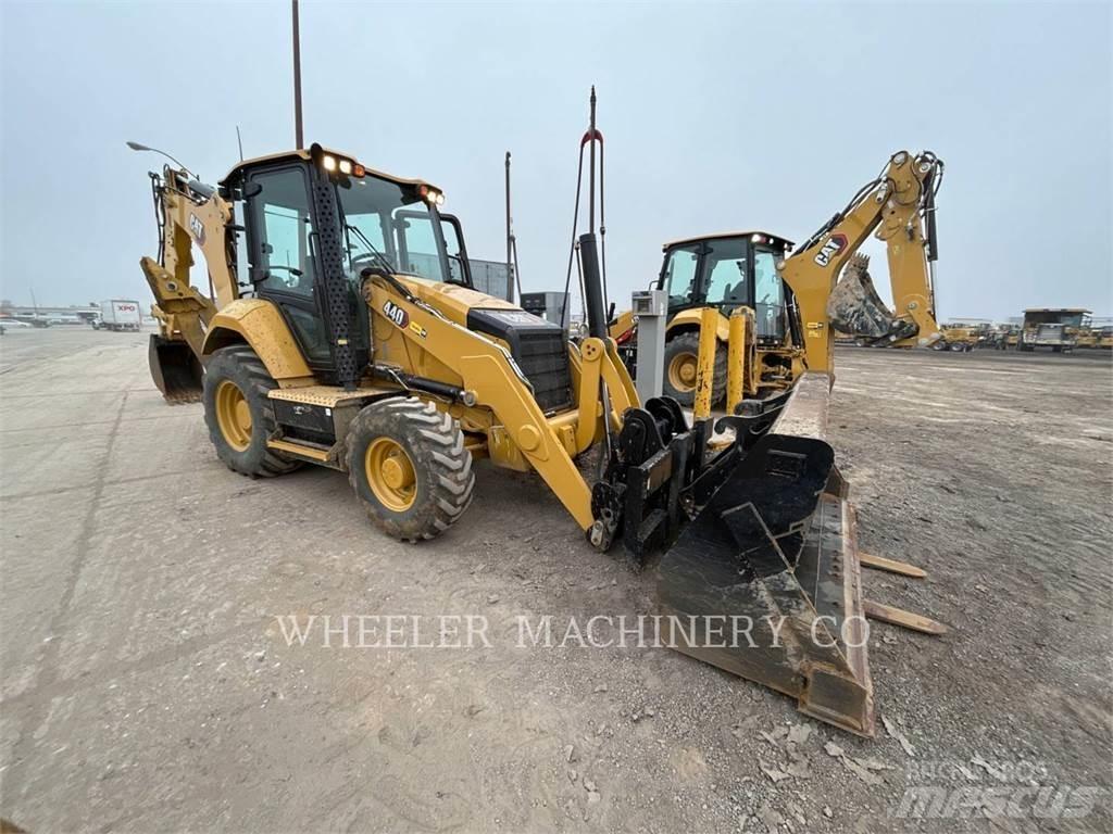 CAT 440 IT Ekskavaatorlaadurid