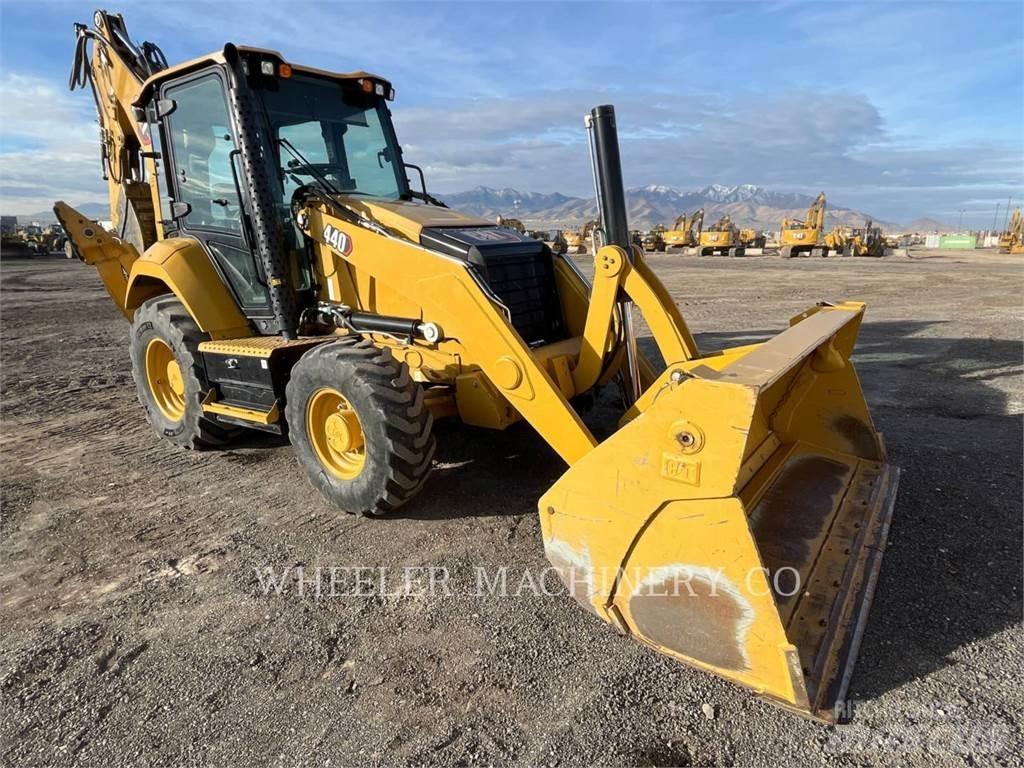 CAT 440 TH Ekskavaatorlaadurid
