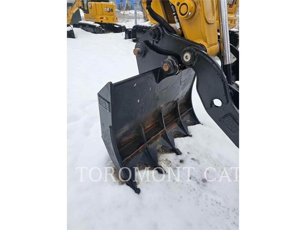 CAT 48.IN.RAKE.BUCKET Kopad