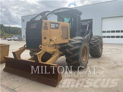 CAT 535D Väljaveotraktorid