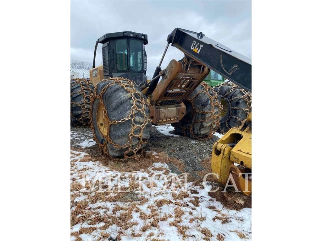 CAT 545D Väljaveotraktorid