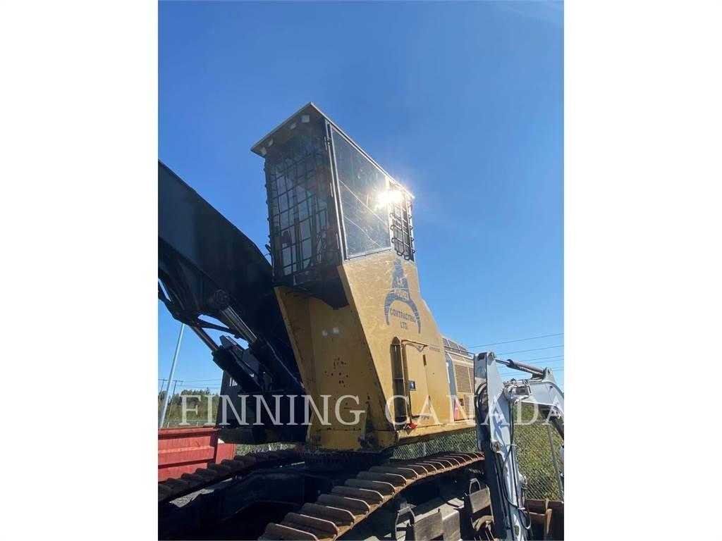 CAT 568 FM Combi harvester