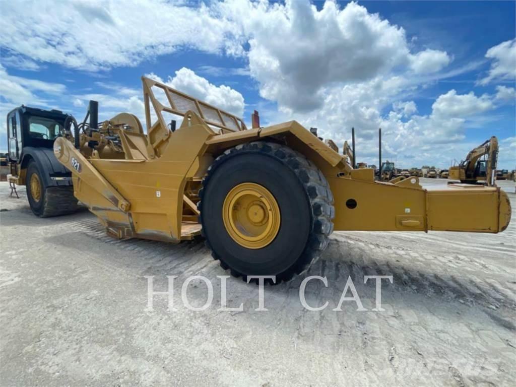 CAT 621 Kaabitsad