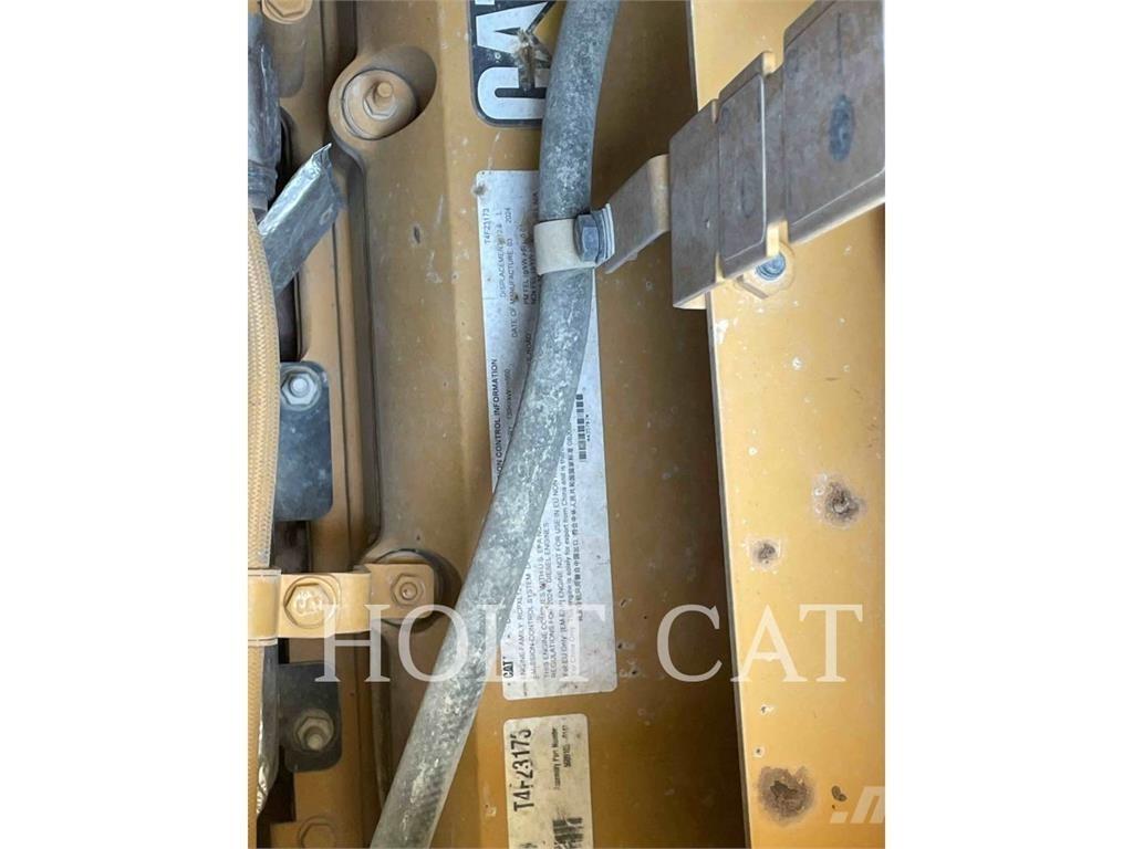 CAT 621 Kaabitsad
