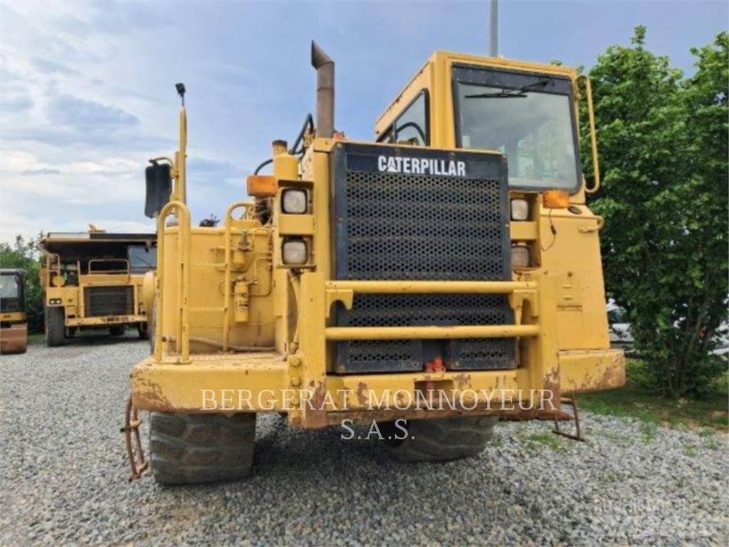 CAT 621F Kaabitsad