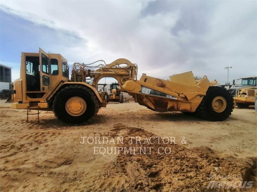 CAT 621G Kaabitsad