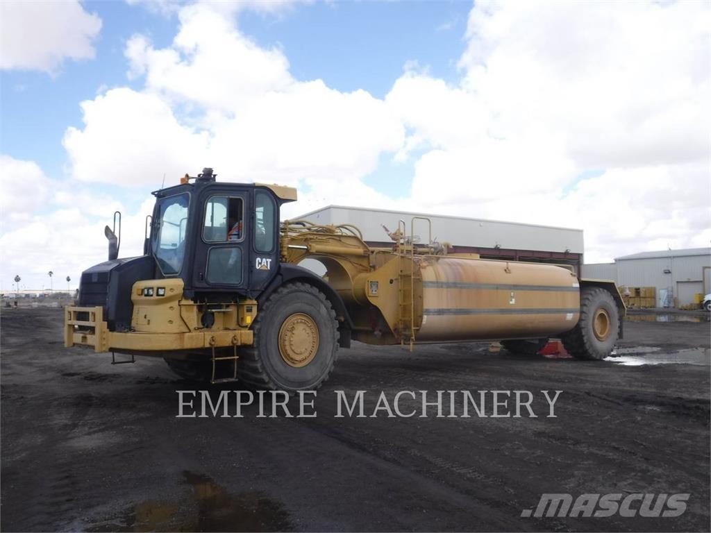 CAT 621HOEM Veepaagiga autod