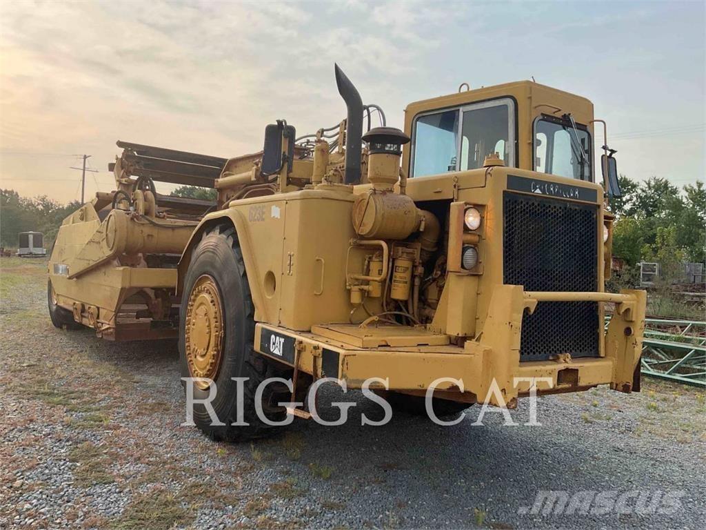 CAT 623B Kaabitsad