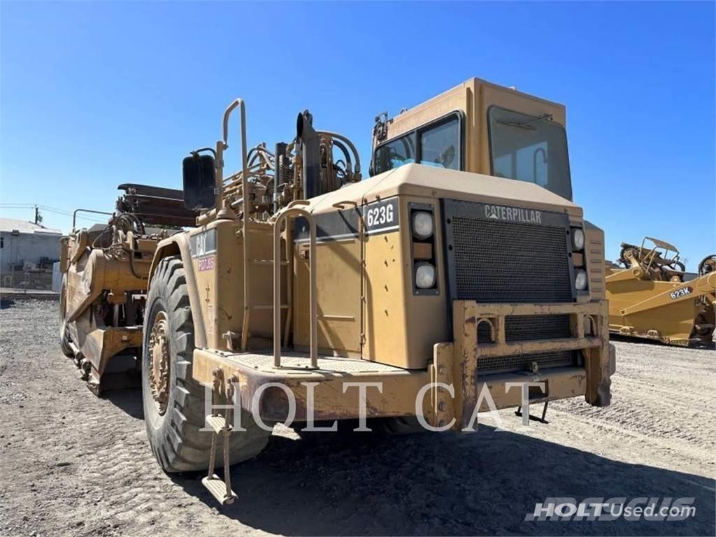 CAT 623G Kaabitsad