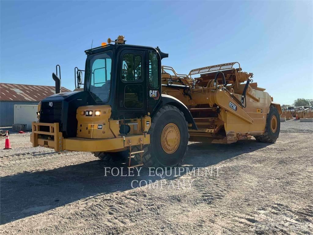 CAT 623K Kaabitsad