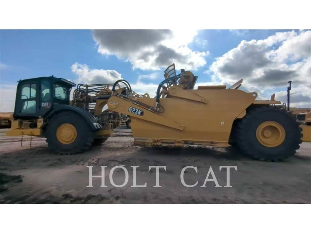 CAT 623K Kaabitsad