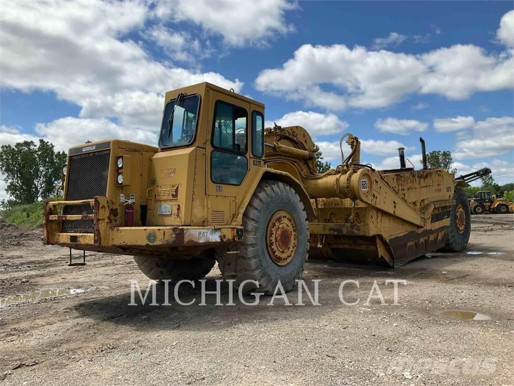 CAT 637E Kaabitsad