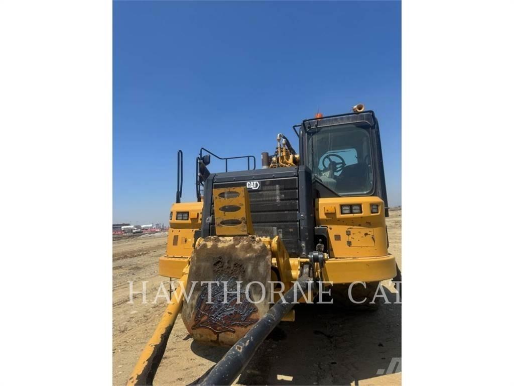 CAT 657 Kaabitsad