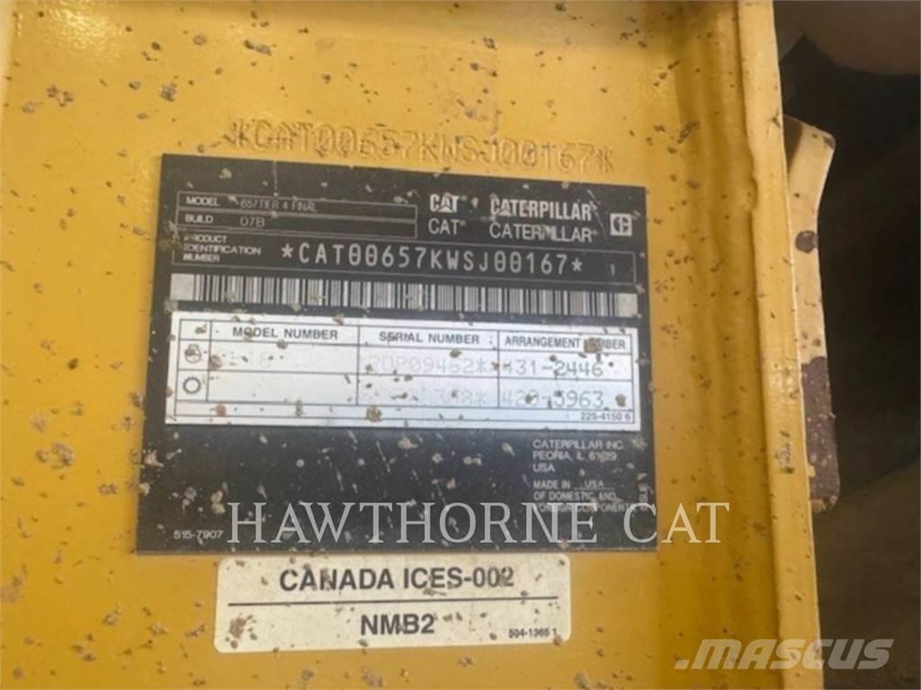CAT 657 Kaabitsad